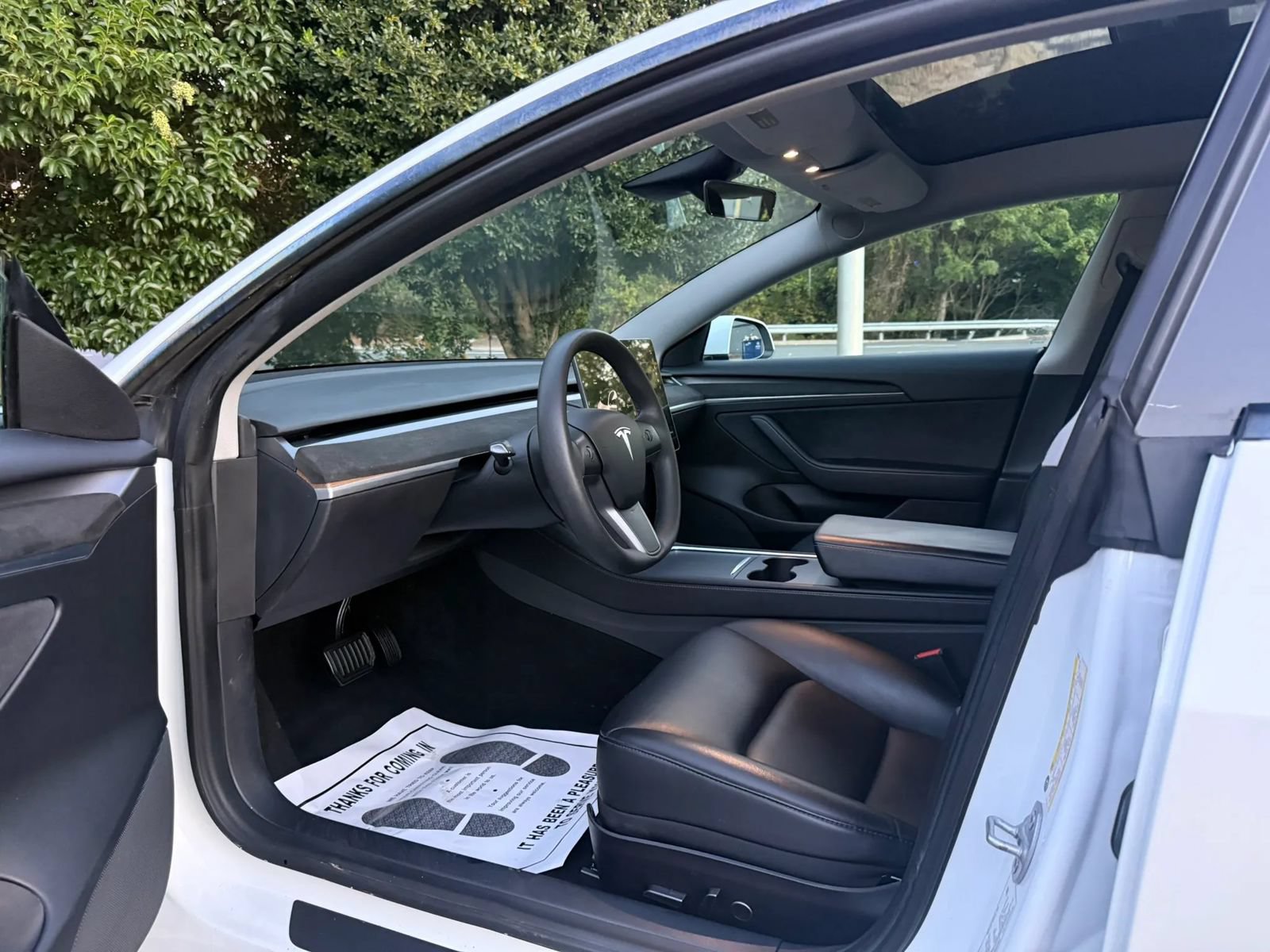 Used 2021 Tesla Model 3 Standard Range Plus RWD image 13