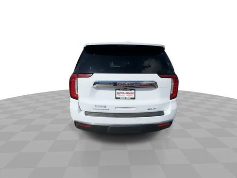 Certified 2023 GMC Yukon XL SLT w/ SLT Luxury Package AWD/4WD image 7