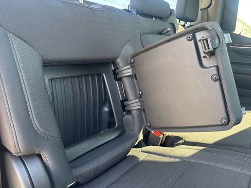 Used 2024 GMC Sierra 1500 Elevation image 41