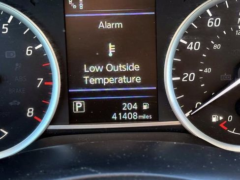 Used 2019 Nissan Sentra SV w/ Special Edition Package image 23