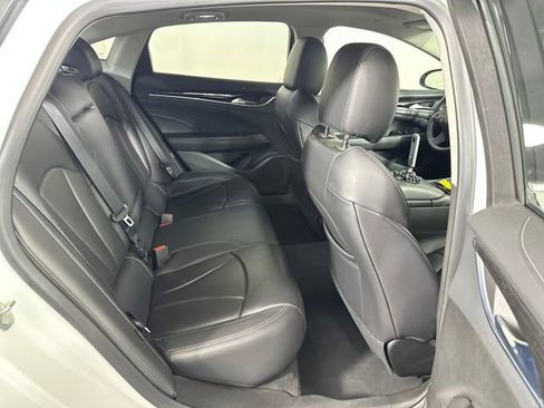 Used 2018 Buick LaCrosse Essence image 27