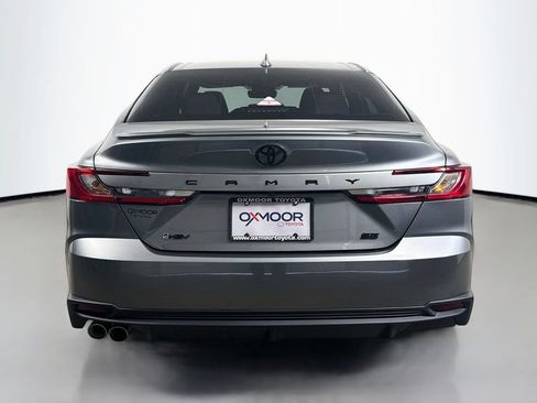 Used 2026 Toyota Camry SE w/ Multimedia Upgrade Package FWD image 6