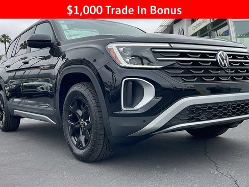 New 2025 Volkswagen Atlas Peak Edition SE AWD/4WD image 5