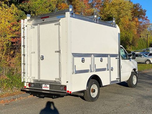 New 2026 Ford E-350 and Econoline 350 Super Duty w/ Power Equipment Group image 7
