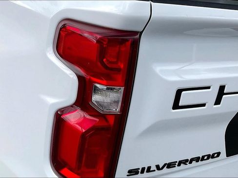 Used 2022 Chevrolet Silverado 1500 Custom w/ Rally Edition RWD image 27