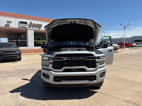 New 2026 RAM 3500 Big Horn AWD/4WD image 51