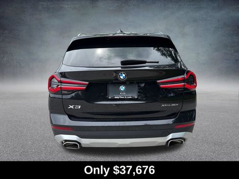 Used 2023 BMW X3 xDrive30i w/ Premium Package AWD/4WD image 5