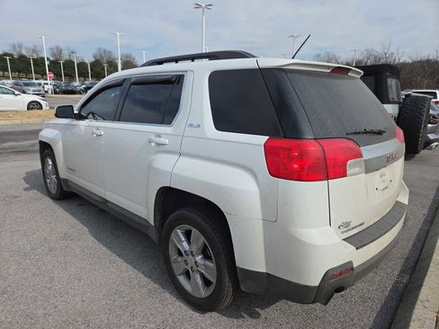 Used 2015 GMC Terrain SLE image 3