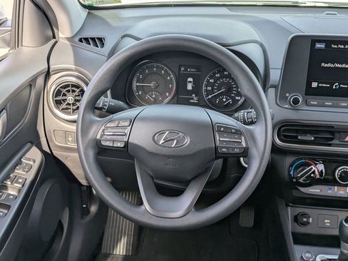 Used 2023 Hyundai Kona SEL image 19