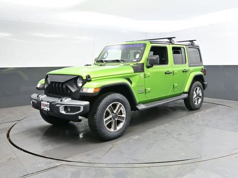 Used 2018 Jeep Wrangler Unlimited Sahara image 5