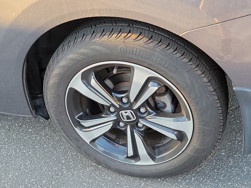 Used 2015 Honda Civic EX image 5