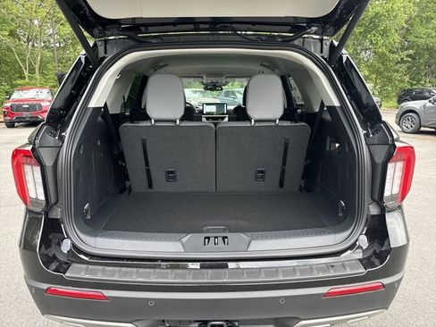 New 2026 Ford Explorer Active AWD/4WD image 24