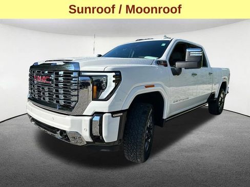Used 2024 GMC Sierra 2500 Denali w/ Denali Reserve Package AWD/4WD image 5