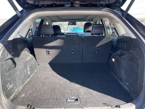 Used 2019 Ford Edge Titanium w/ Equipment Group 301A image 9