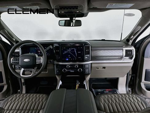 Used 2026 Ford F450 Platinum w/ Platinum Plus Package AWD/4WD image 12