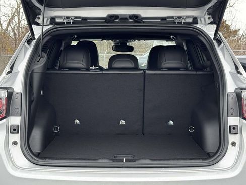 New 2026 Jeep Compass Latitude image 30