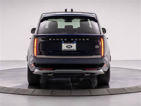 Used 2023 Land Rover Range Rover SE AWD/4WD image 4