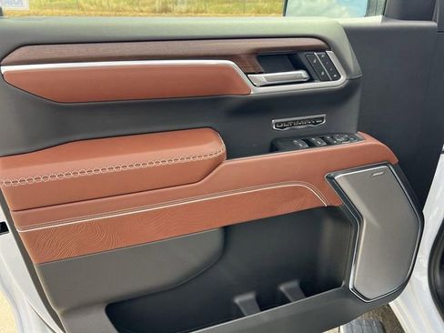 New 2026 GMC Sierra 1500 Denali Ultimate image 10