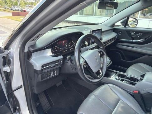 Used 2020 Lincoln Corsair Reserve FWD image 11