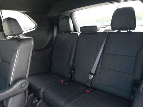 Used 2026 Buick Enclave Preferred FWD image 24
