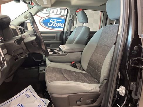 Used 2019 RAM 1500 Big Horn image 11