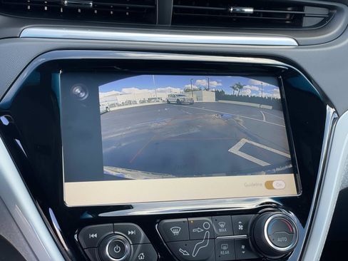 Used 2020 Chevrolet Bolt LT image 14