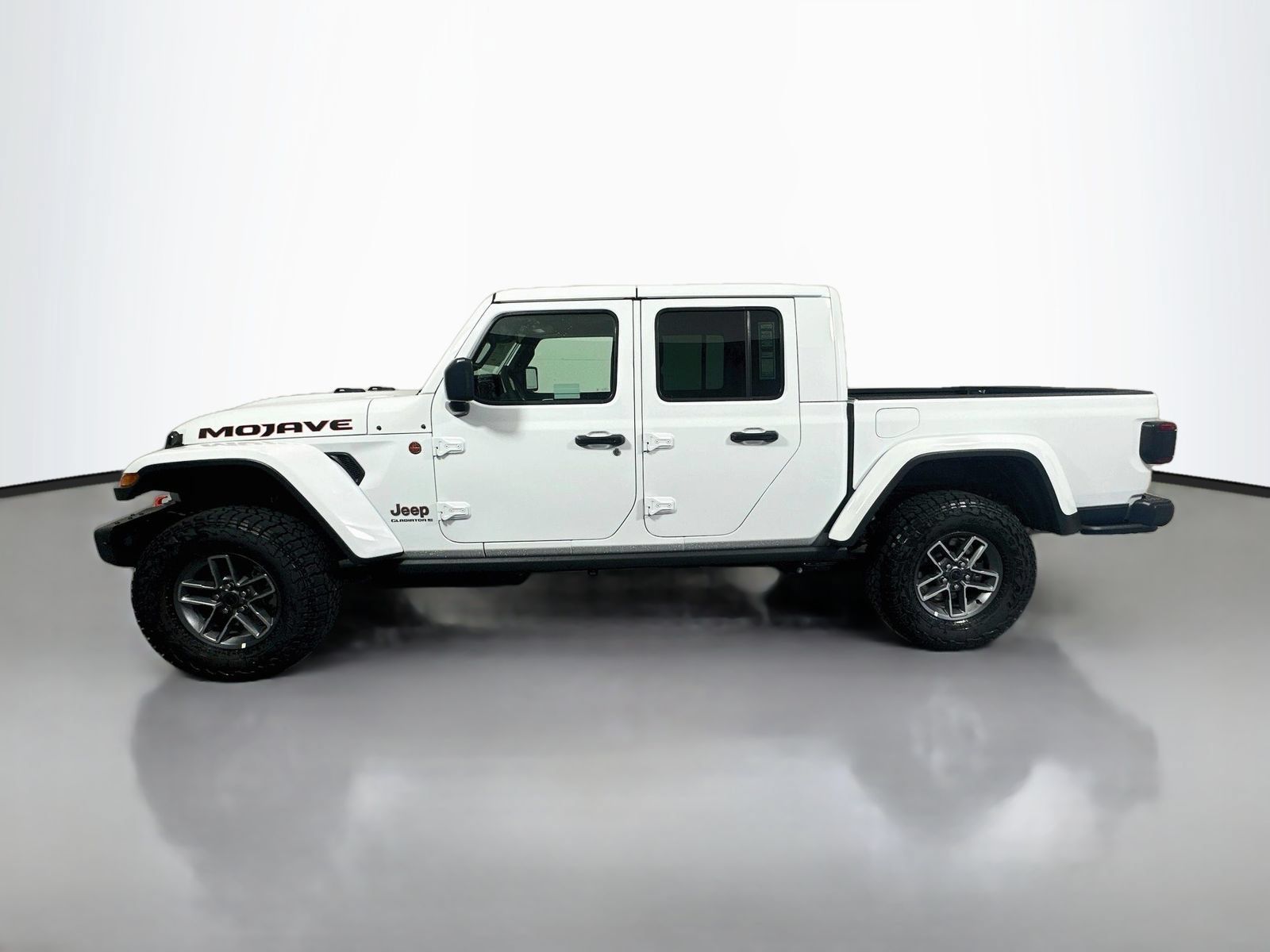 New 2026 Jeep Gladiator Mojave AWD/4WD image 4