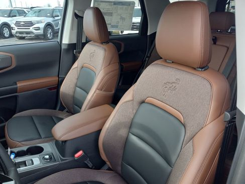 New 2026 Ford Bronco Sport Outer Banks w/ Outer Banks Tech Package+ AWD/4WD image 12