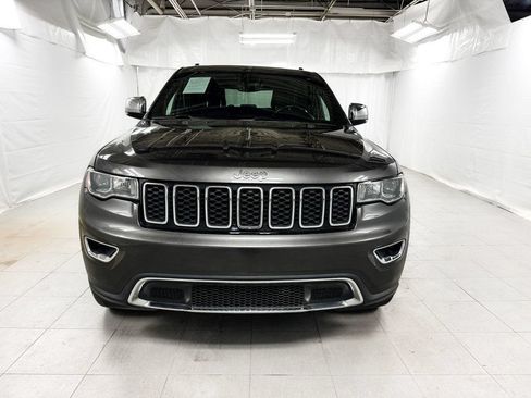 Used 2021 Jeep Grand Cherokee Limited AWD/4WD image 2