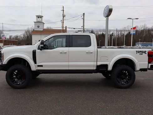 New 2026 Ford F250 Lariat w/ Black Appearance Package AWD/4WD image 16