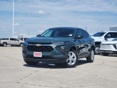 Used 2025 Chevrolet Trax LS