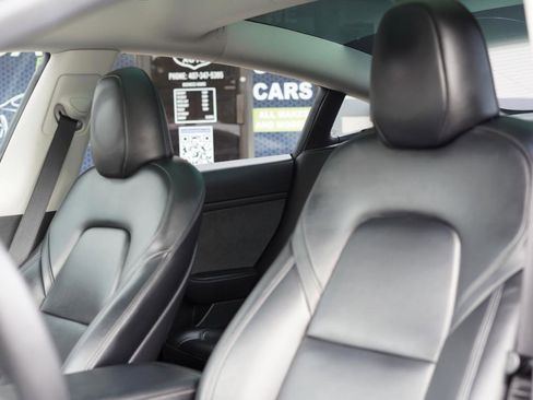 Used 2023 Tesla Model 3 Standard Range RWD image 12
