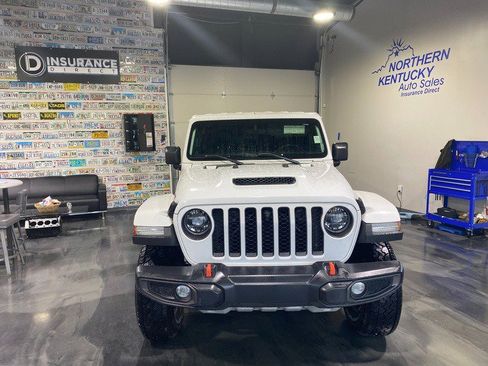 Used 2021 Jeep Gladiator Mojave AWD/4WD image 3