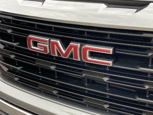 Used 2024 GMC Sierra 1500 Pro w/ Pro Value Package image 25