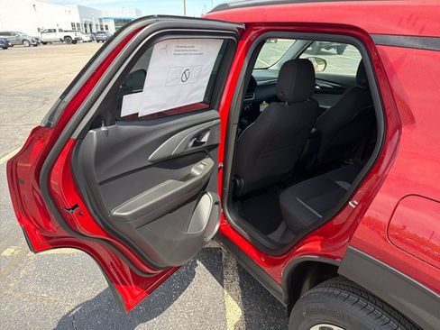 New 2026 Chevrolet TrailBlazer LT FWD image 22