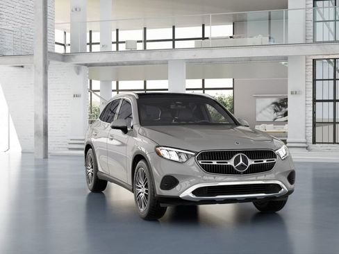 New 2026 Mercedes-Benz GLC 300 4MATIC image 4