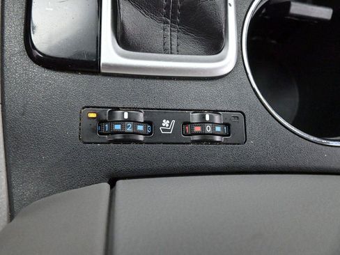 Used 2017 Toyota Highlander Limited w/ Protection Package #3 AWD/4WD image 28