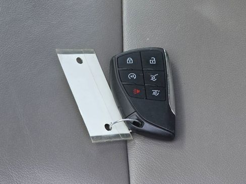 Certified 2024 Chevrolet Tahoe LT RWD image 29