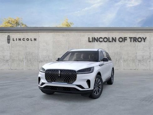 New 2026 Lincoln Aviator AWD image 2