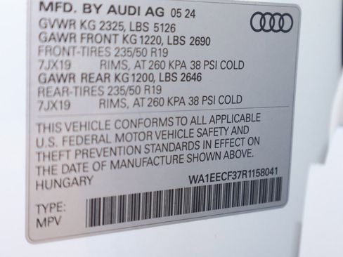 Used 2024 Audi Q3 2.0T Premium Plus image 27