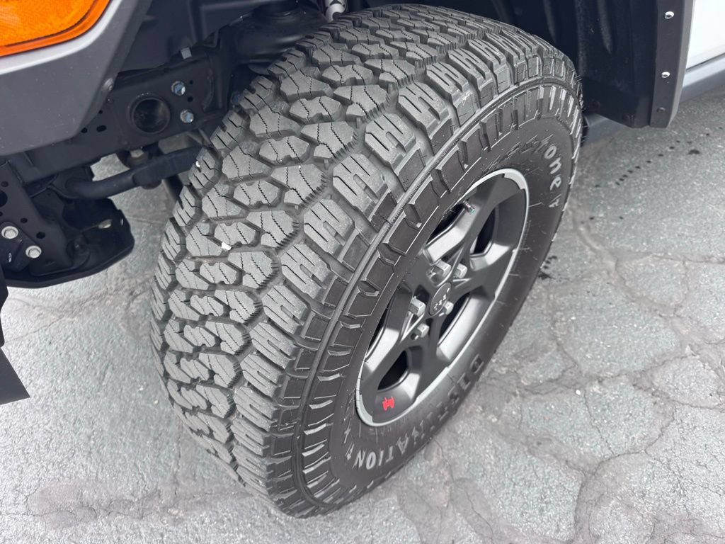Used 2022 Jeep Gladiator Rubicon w/ Trailer Tow Package AWD/4WD image 17