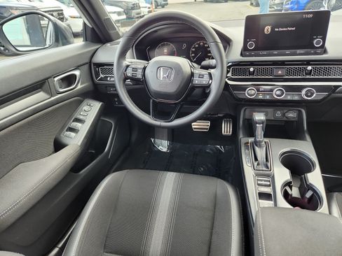 Used 2023 Honda Civic Sport image 13
