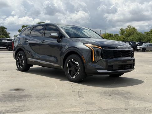 Certified 2026 Kia Sportage S AWD/4WD image 2