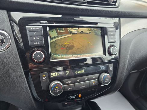 Used 2020 Nissan Rogue Sport SV w/ All-Weather Package image 20