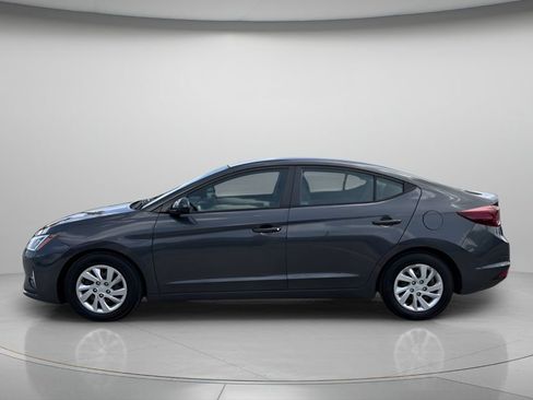 Used 2020 Hyundai Elantra SE FWD image 9