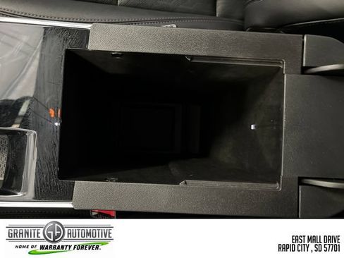 Used 2025 Chevrolet Equinox LT w/ Convenience Package II FWD image 23
