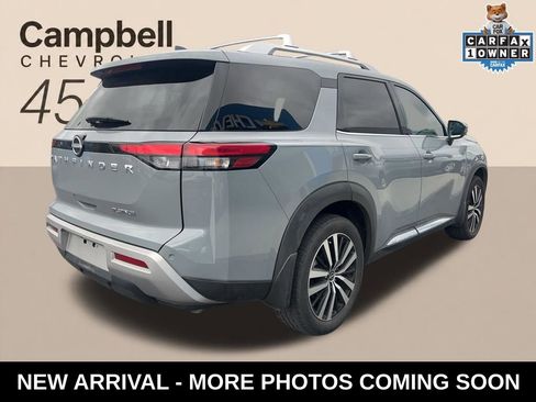 Used 2023 Nissan Pathfinder Platinum FWD image 5