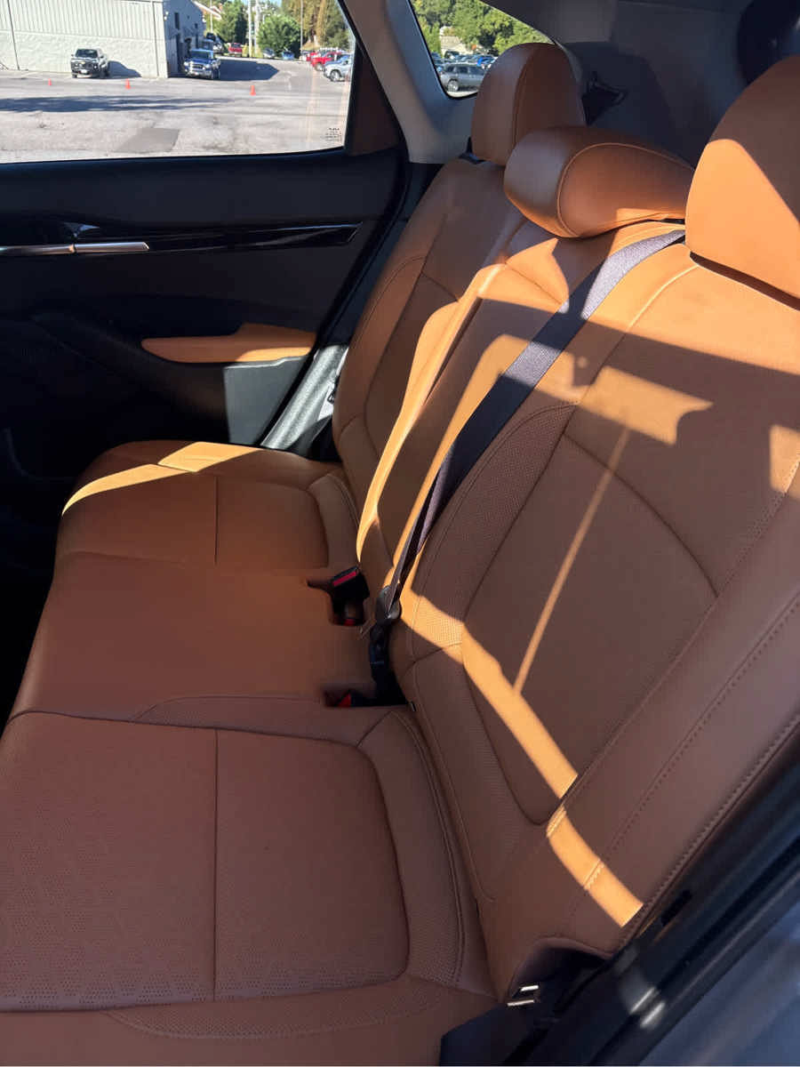 Used 2024 Kia Seltos EX AWD/4WD image 19
