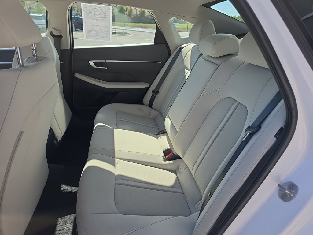 Used 2025 Hyundai Sonata SEL FWD image 19