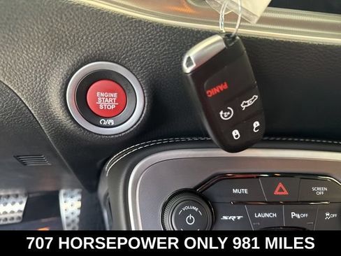 Used 2022 Dodge Challenger SRT Hellcat w/ SRT Black Package RWD image 32